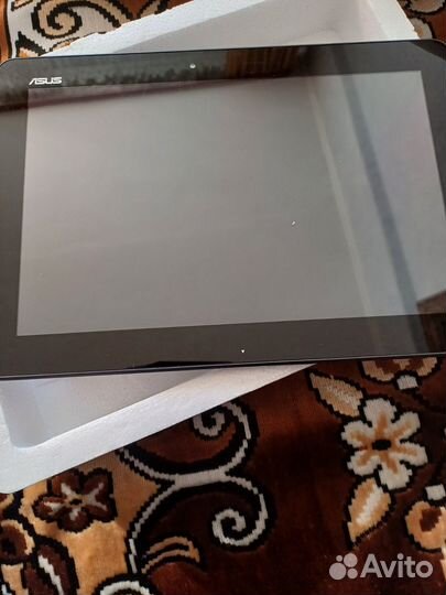 Планшеты бу на запчасти