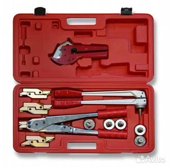 Комплект ручного инструмента для монтажа трубопров