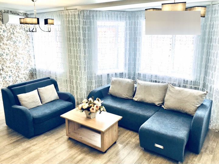 1-к. квартира, 57 м², 2/5 эт.