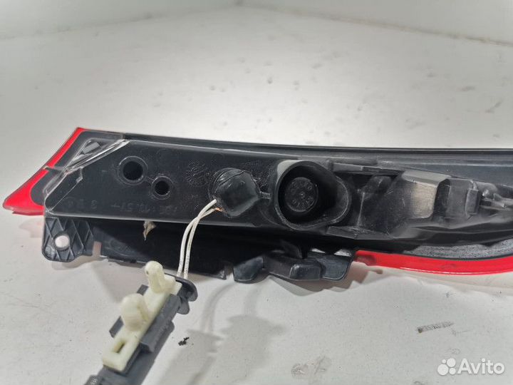 Фонарь противотуманный правый Land Rover Discovery