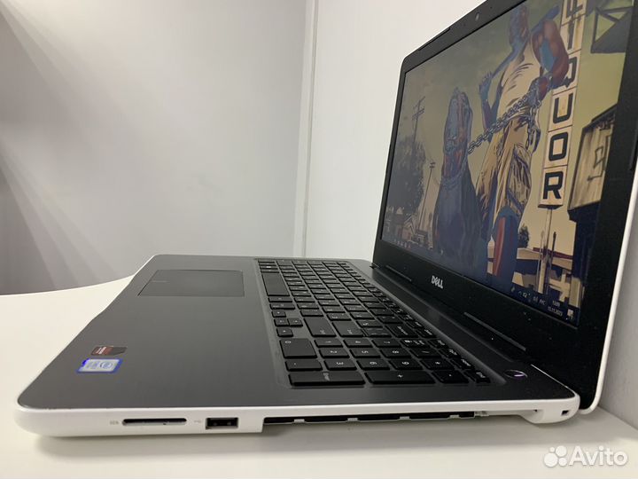 Мощный ноутбук Dell 2видеокарты/SSD/8Gb/i7