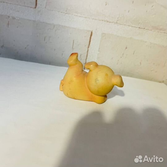 Статуэтка свинка
