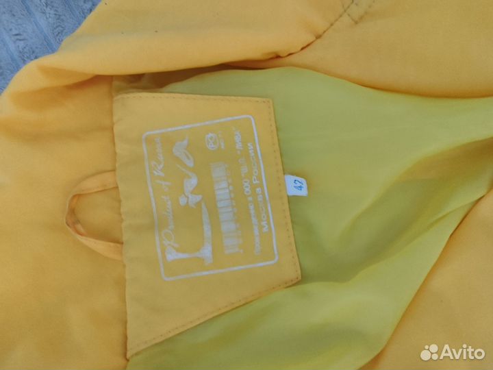 Плащ женский