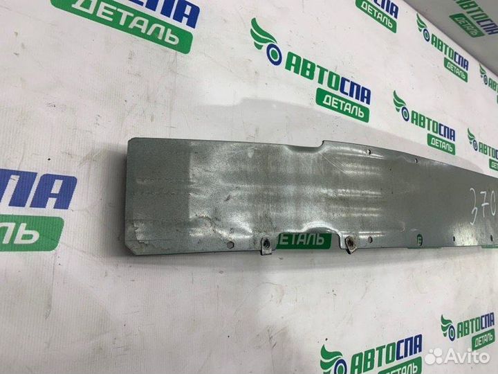 Усилитель бампера передний Opel Insignia универсал