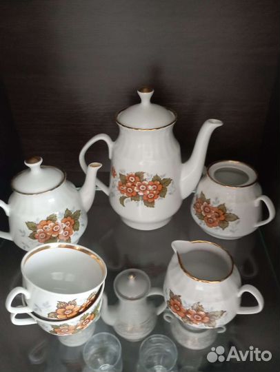 Сервиз чайно кофейный