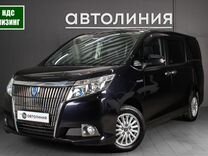 Toyota Esquire 1.8 CVT, 2015, 125 000 км, с пробегом, цена 2 389 000 руб.