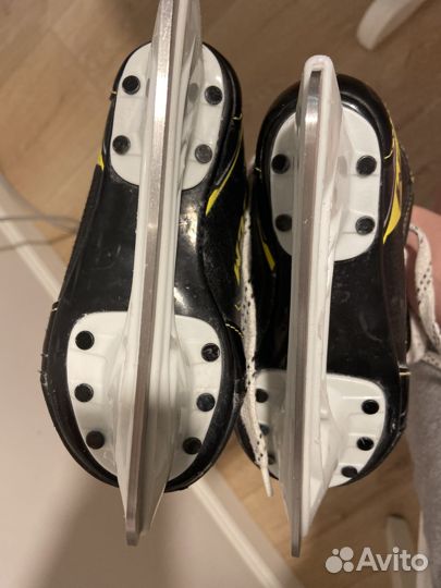 Хоккейные коньки ccm super tacks