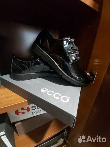 Туфли лакированные полуботинки Ecco