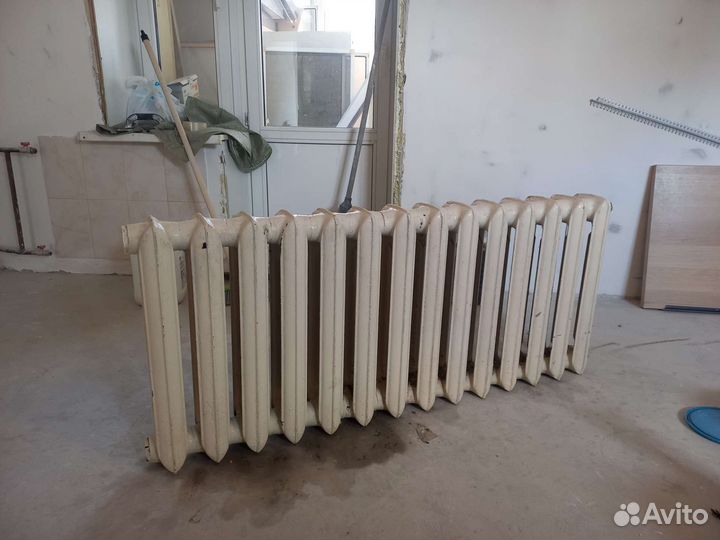 Батарея чугунная
