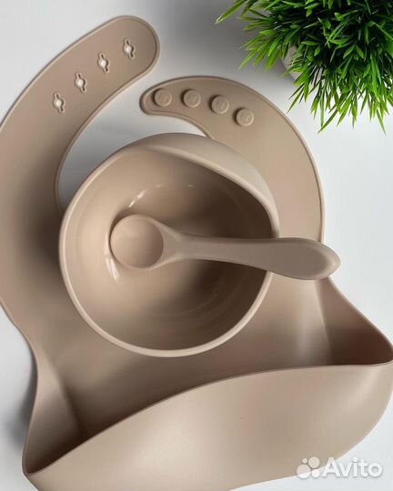 Нагрудник силиконовый