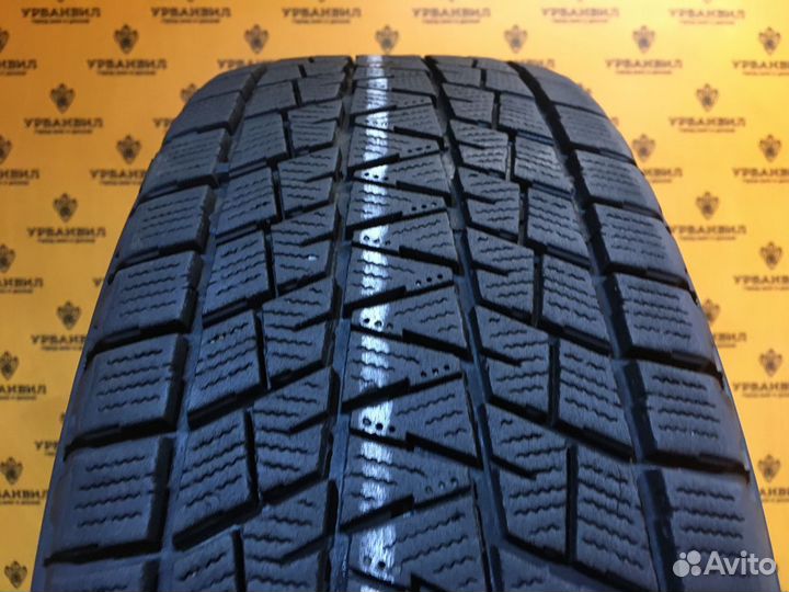 Bridgestone Blizzak DM-V1 225/65 R17 102Q