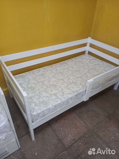 Детская кровать из массива берёзы