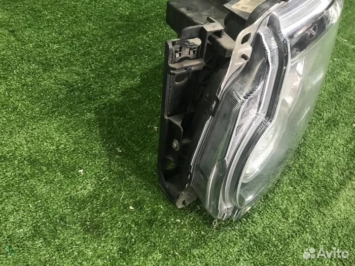 Фара левая Land Rover Discovery IV