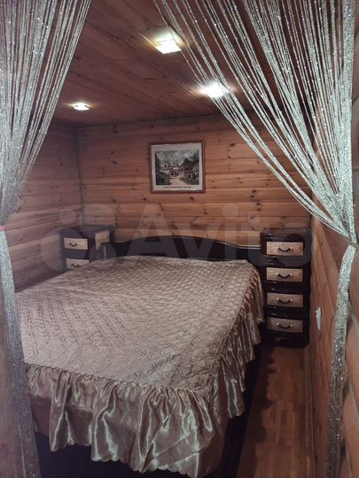 Дом 220 м² на участке 13 сот.