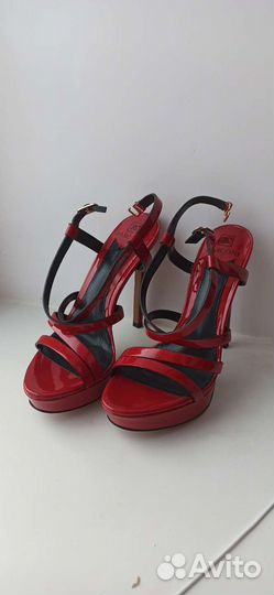 Босоножки Basconi 36 размер новые