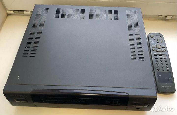 Видеомагнитофон Supra