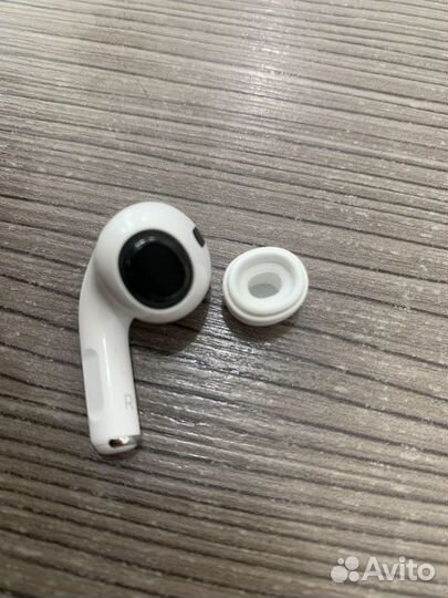 Apple airpods pro 2 правый наушник (А3047)