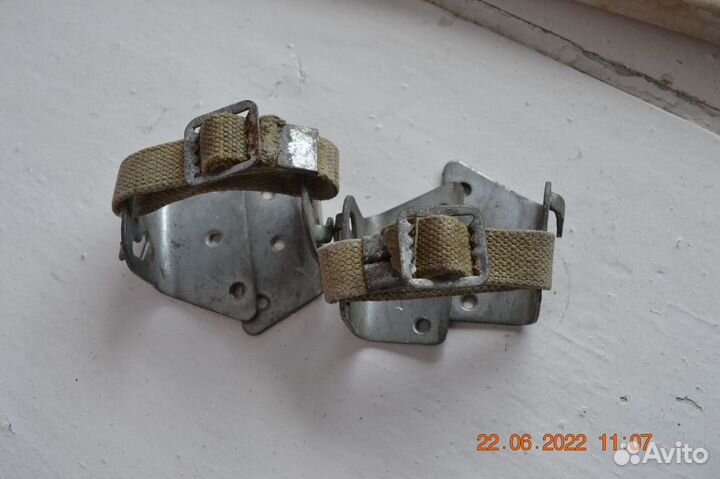 Крепления для лыж СССР+лыжные палки СССР