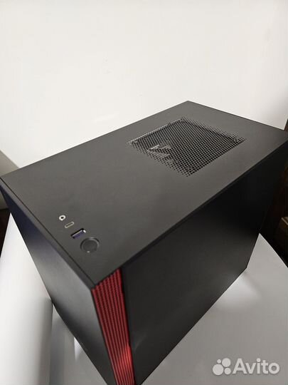 Mini-ITX корпус nzxt H210