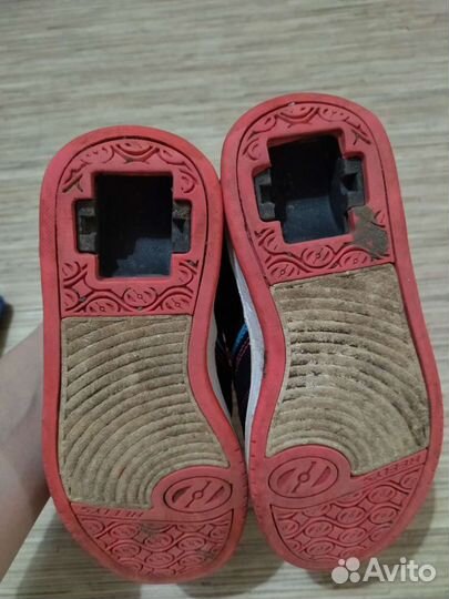 Кроссовки helly