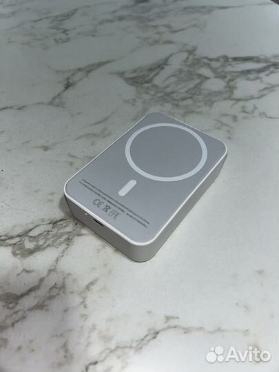 MagSafe Battery Pack 10000 mAh повер банк
