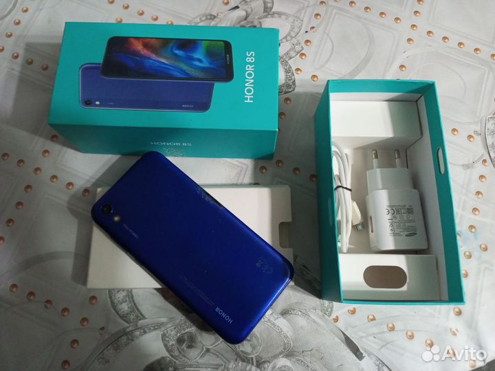 HONOR 8S, 2/32 ГБ