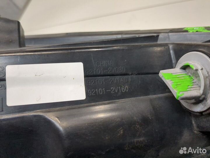 Фара (передняя) Hyundai Veloster 2011, 2013