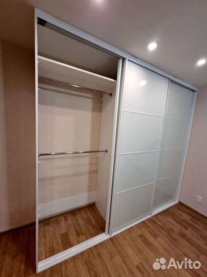 Шкаф для одежды