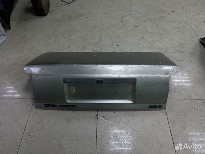 Багажник задний Opel Omega 17 18NV 1990 - 2000