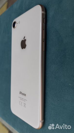 Телефон iPhone 8 64 gb