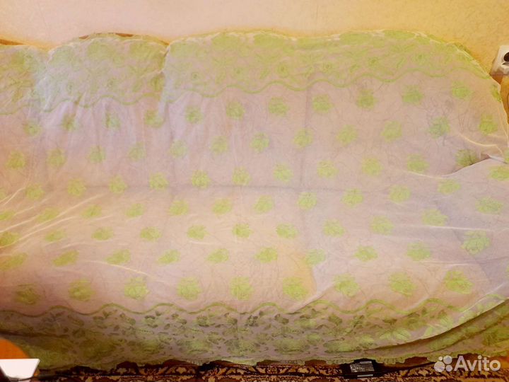 Покрывало на кровать и накидка