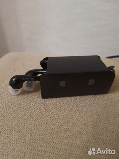 Наушники samsung новые