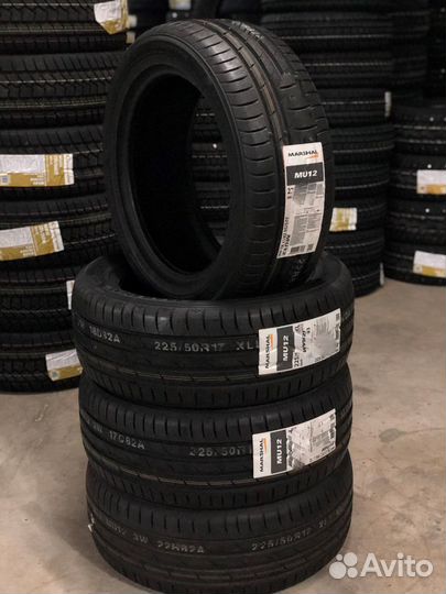 Marshal MU12 235/45 R17 97W