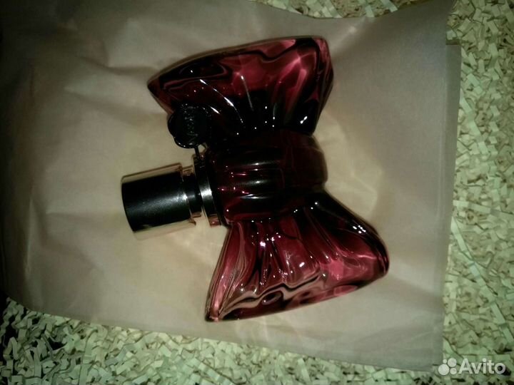 Victor and rolf Bonbon