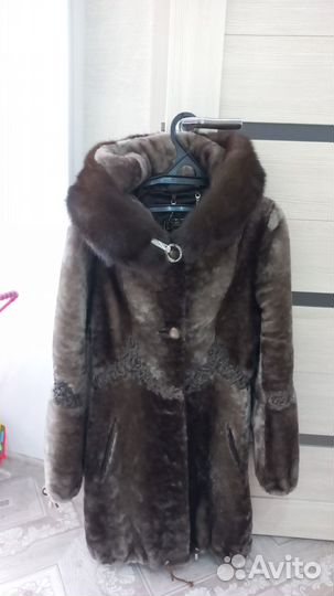 Продам шубу мутоновую