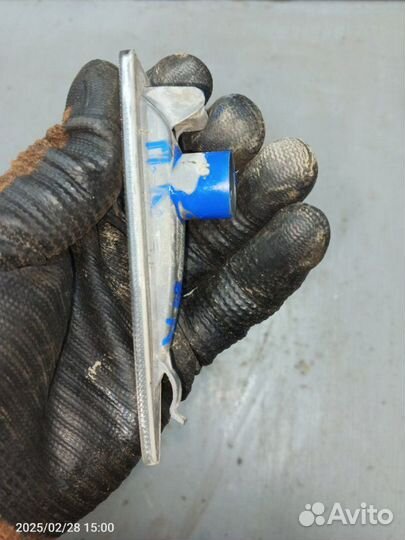 Поворотник Renault Megane K4M 2008