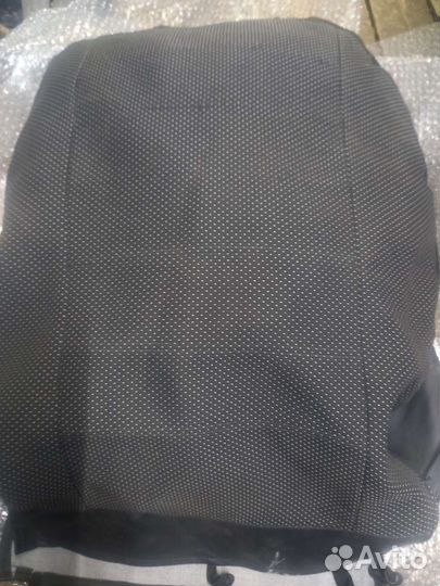 Тойота королла Е150 комплект чехлов