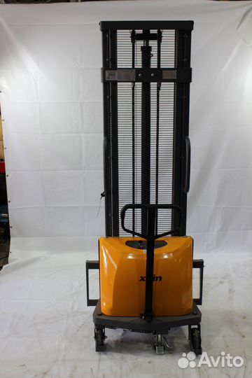 Штабелер с электроподъемом, поводковый