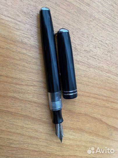 Ручка перьевая