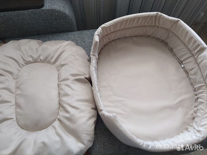Лежанка для кошек и собак. Новая