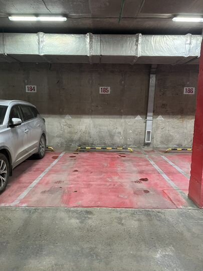 Машиноместо, 15 м²