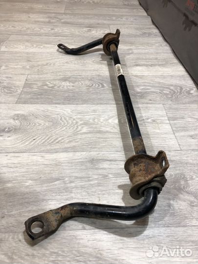 Стабилизатор задний Ford Focus