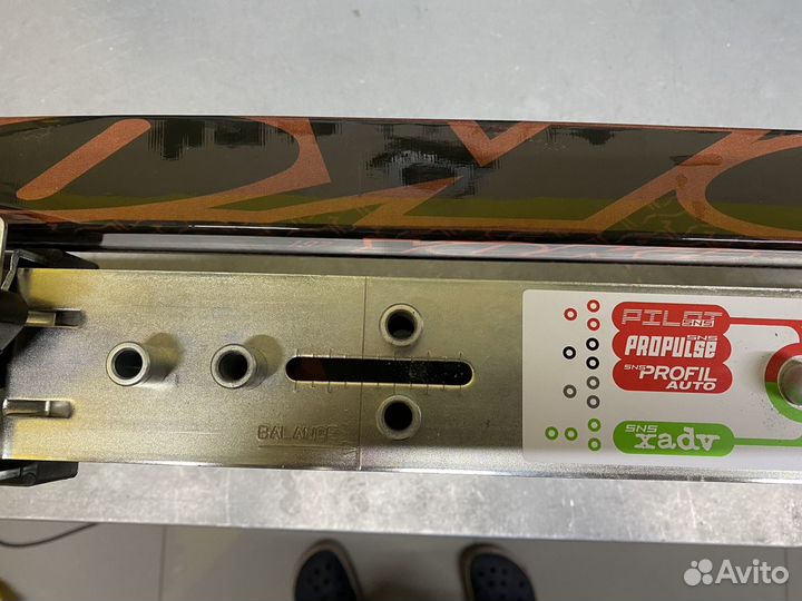 Установка креплений на горные, беговые лыжи, сноуб