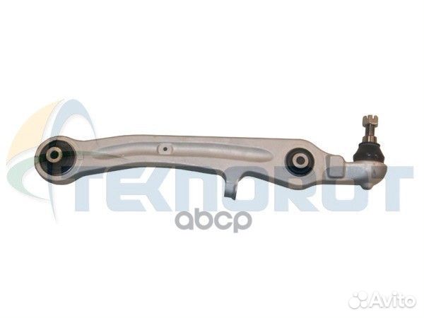 Рычаг подвески с шаровыми опорами в сборе перед