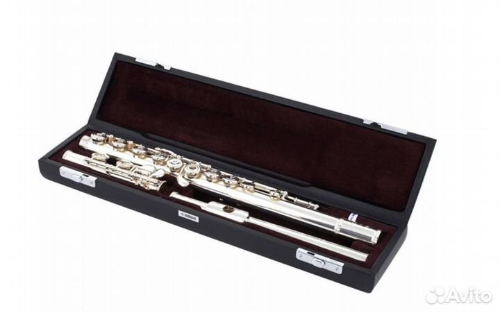 Yamaha YFL-777 Flute