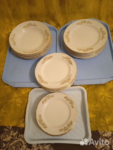 Набор фарфоровых тарелок Япония