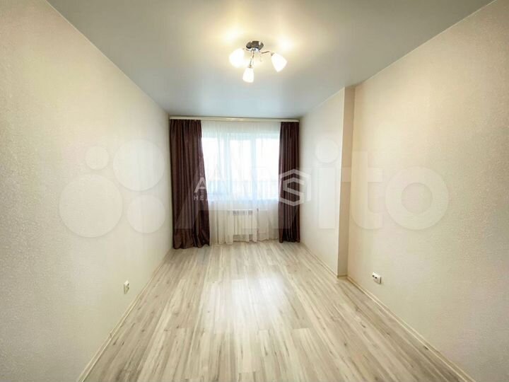 3-к. квартира, 77 м², 3/22 эт.