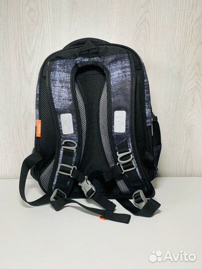 Школьный рюкзак ортопедический