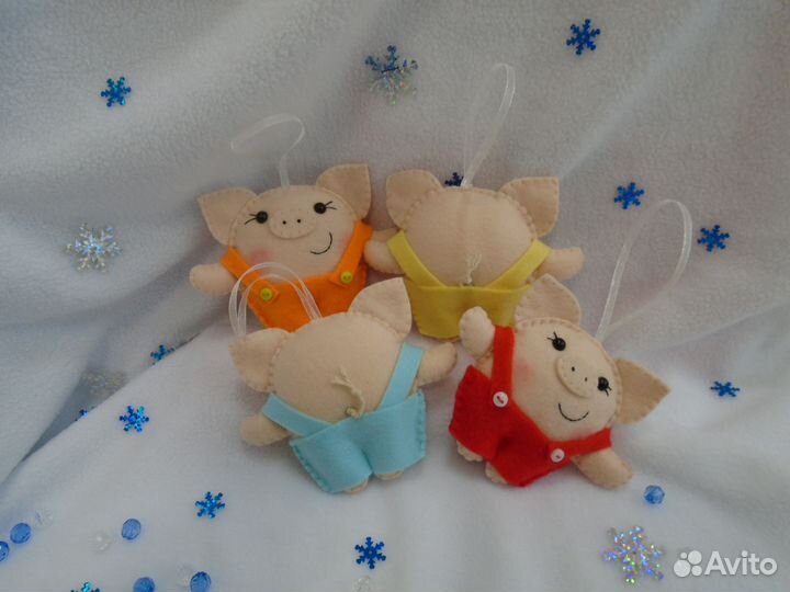 Поросята-игрушки ручной работы