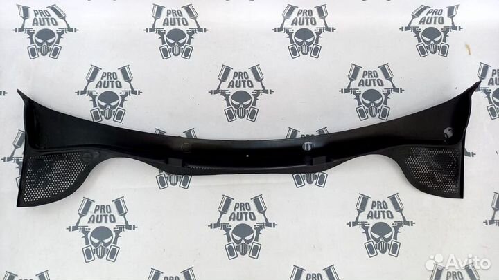 Жабо накладка дворников VW Polo